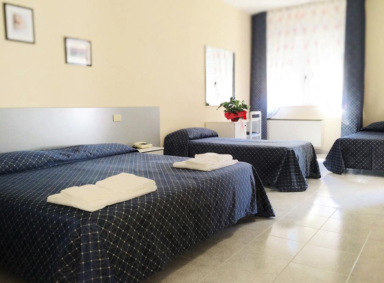 Hotel Diamante Феррандіна Екстер'єр фото